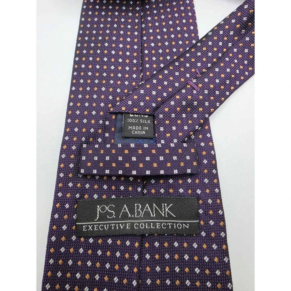Jos A BANK EXECUTIVE COLLECTION Mens Silk Tie Purple Geometric‎ Pattern Business